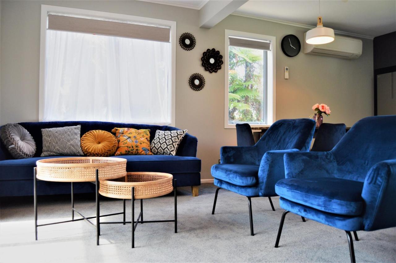 A Designer'S House Villa โรโตรัว ภายนอก รูปภาพ